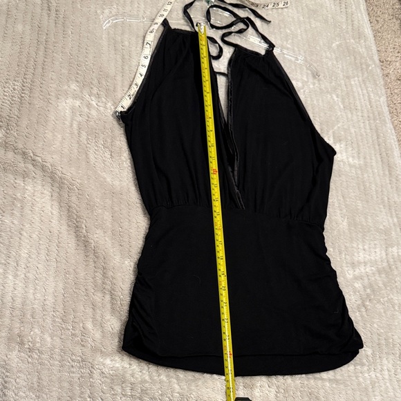 2B Bebe Black Top, sleeveless size small - Picture 5 of 12